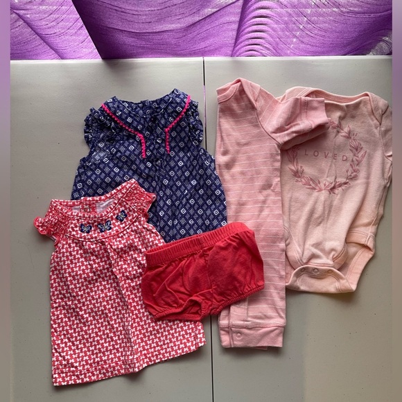 Old Navy Other - Bundle of babies NB-0/3M clothes